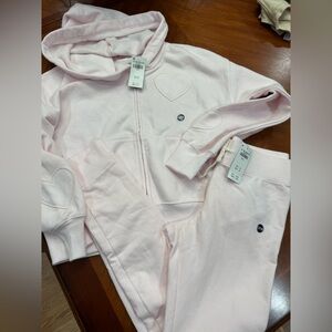 NWT Abercrombie kids a&f essentials pink 13/14 bottoms/joggers/pants/sweatpants